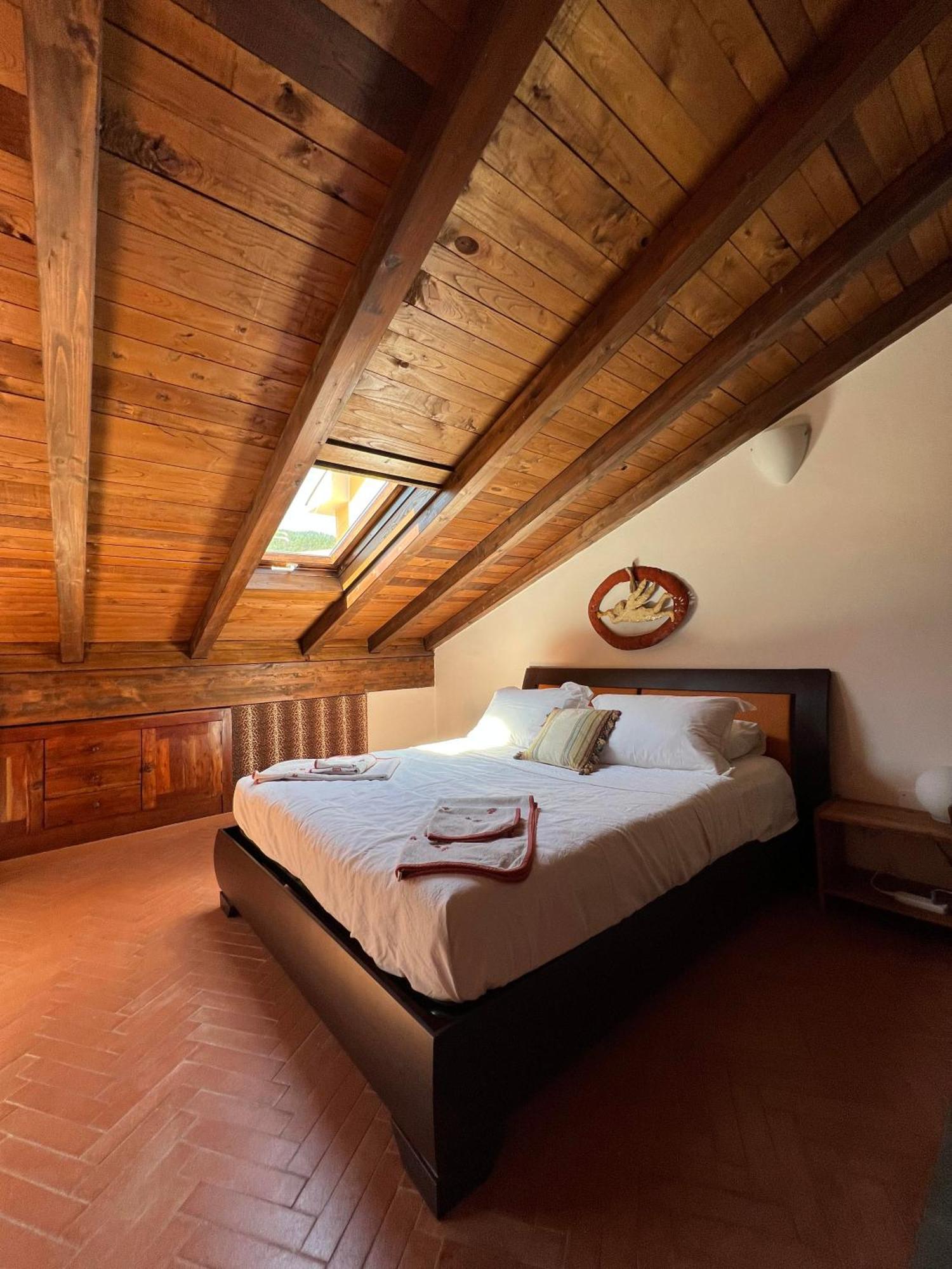 Casa Boru - A Beautiful Fully Restored Spacious House With Fantastic Views Calice al Cornoviglio Exterior photo